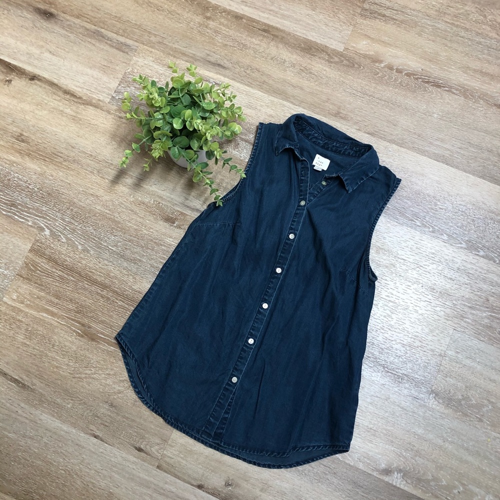A New Day Chambray Button Down Tank Top Size Small